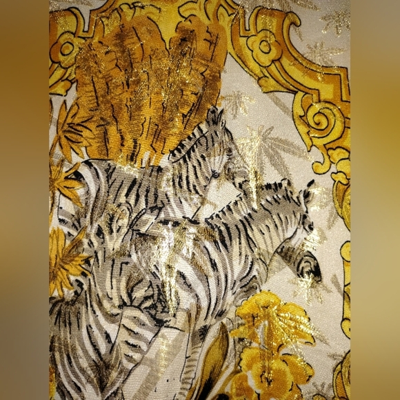 SILK GOLD METALLIC FLORAL SAFARI THEME SHIRT - Picture 8 of 12